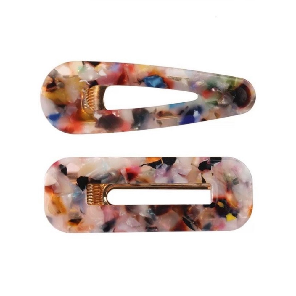 Summer hair clips